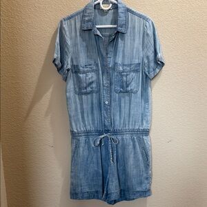 Cloth & Stone chambray denim romper size medium worn once ANTHRO
